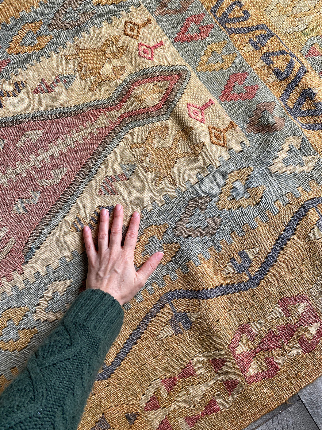 3’ 4” x 5’ 7” Vintage Turkish Kilim Prayer Rug